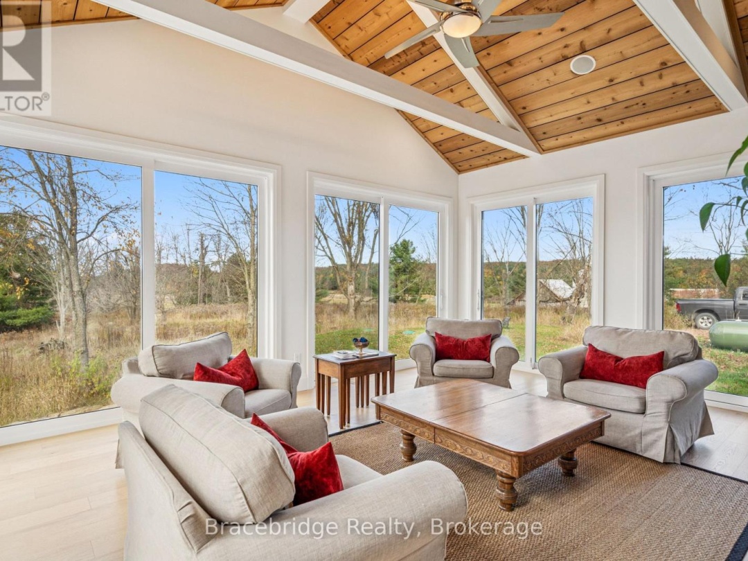 1006 STEPHENS BAY ROAD, 