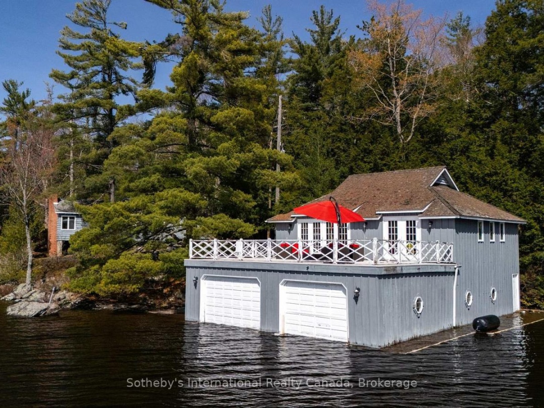 1-1076 BIRCH POINT ROAD, Lake Muskoka