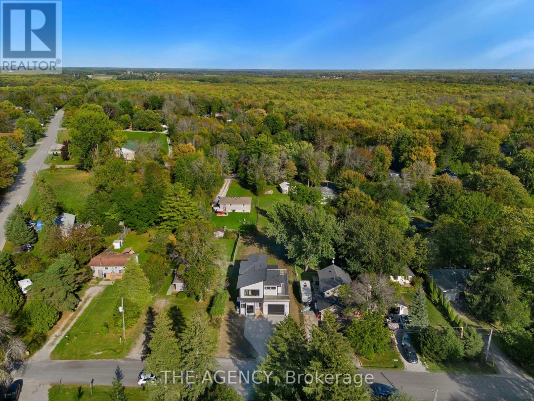 3963 Hilltop Road, Ramara