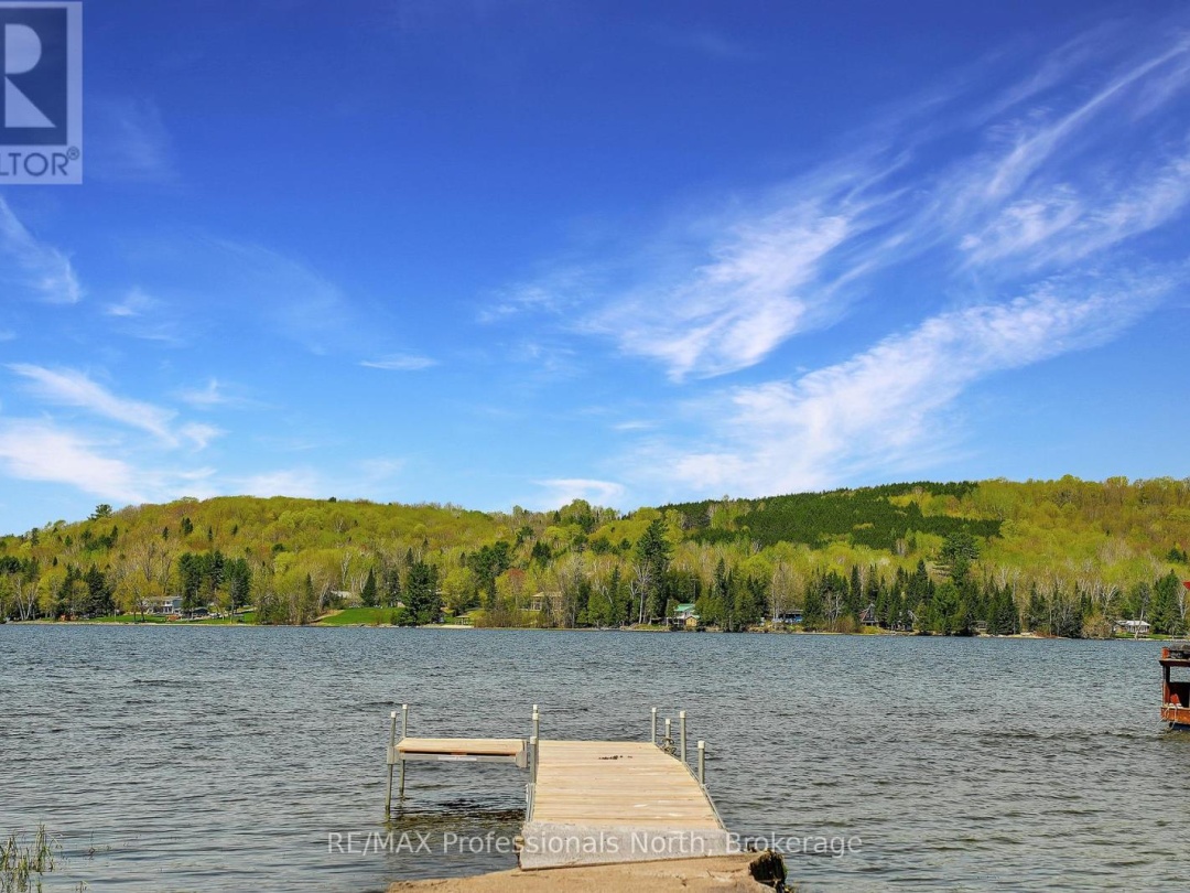 1130 Fader Drive, Maple Lake