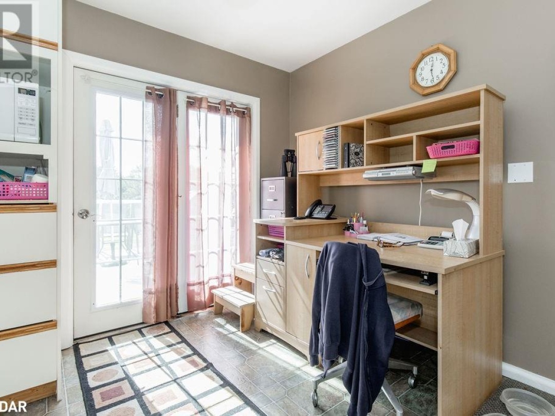 776 Monck Road 45, Head River