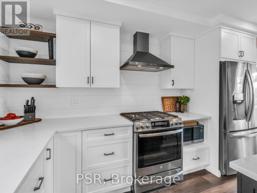 1028 Marshall Drive, Pine Lake
