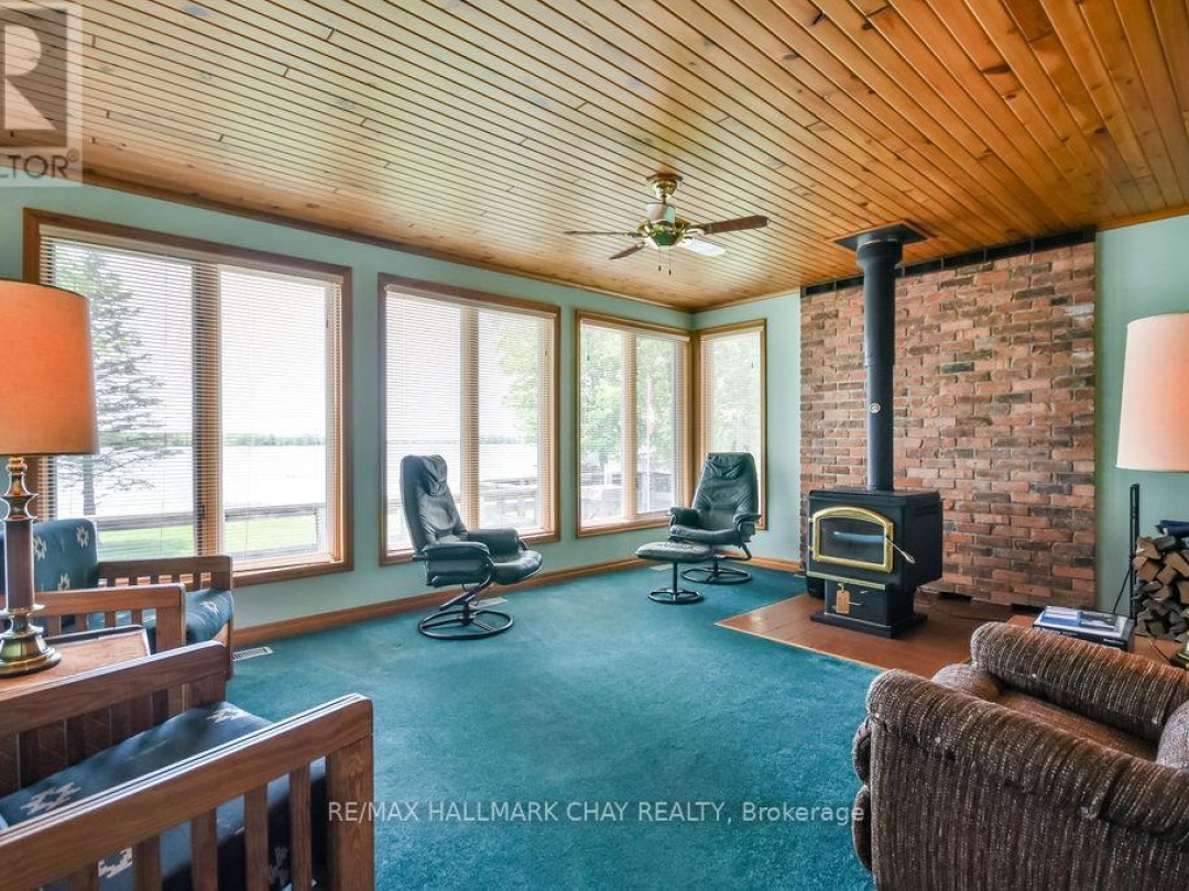 5566 Gray's Bay Road, Lake Couchiching