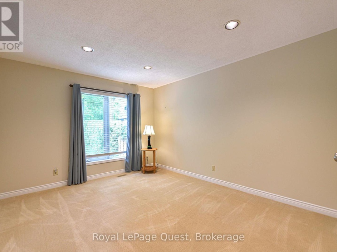 27 HEYDEN AVENUE, 