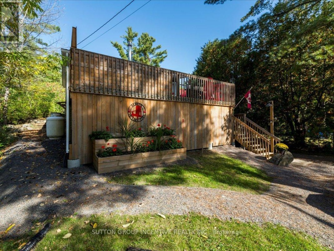 1169 NORTH KAHSHE LAKE ROAD, 