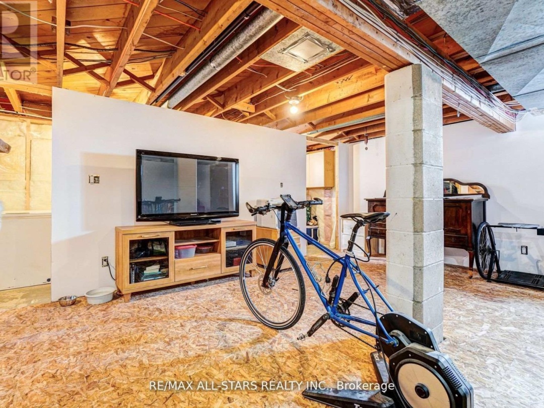 904 ELDON ROAD, 