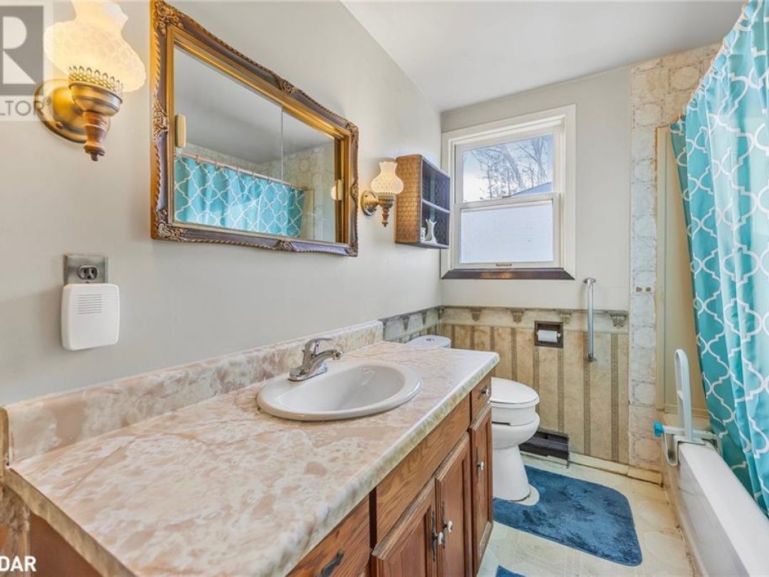 769 Woodland Drive, Lake Simcoe