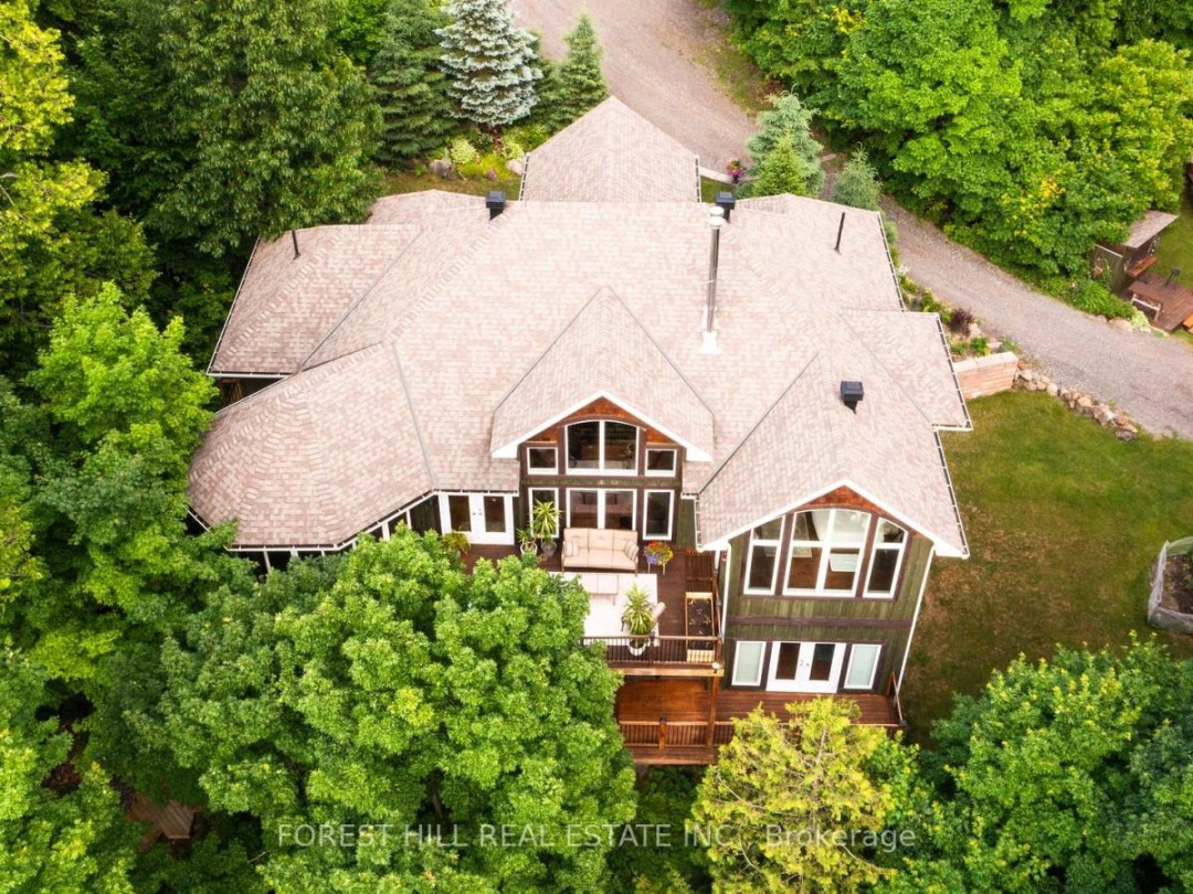 12 CARDINAL COURT, Manitouwabing Lake