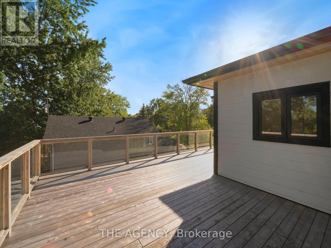 3963 Hilltop Road, Ramara