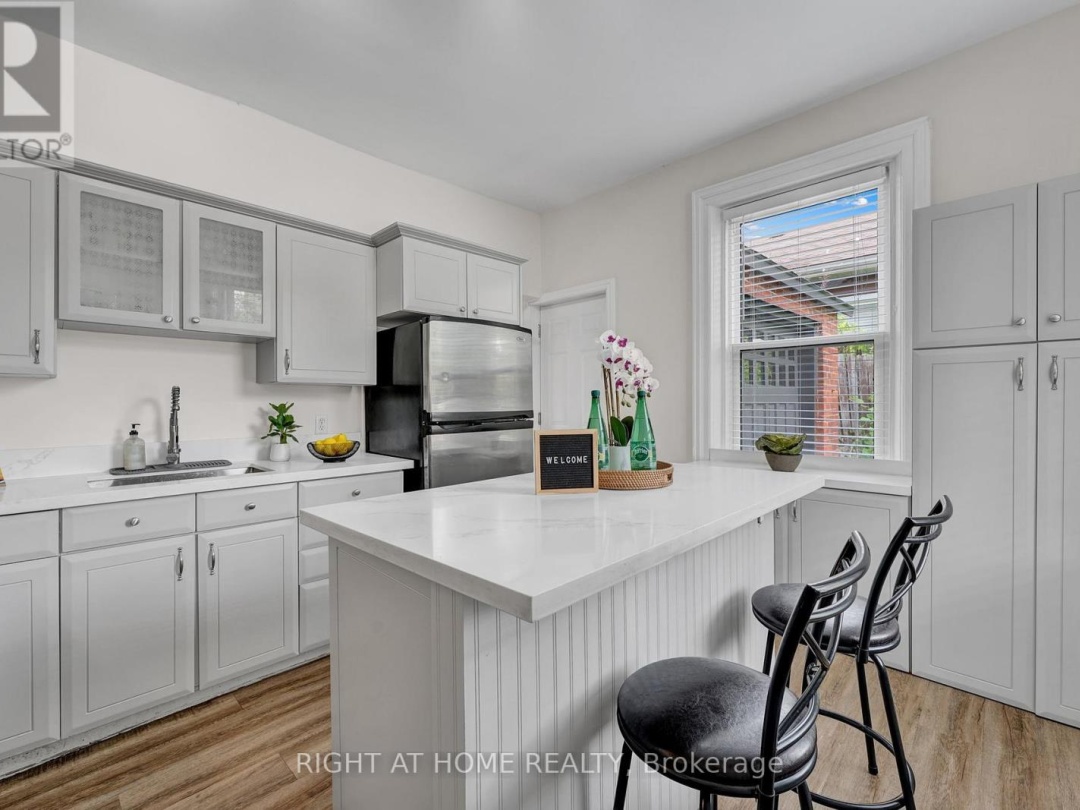 182 Nottawasaga Street, Orillia