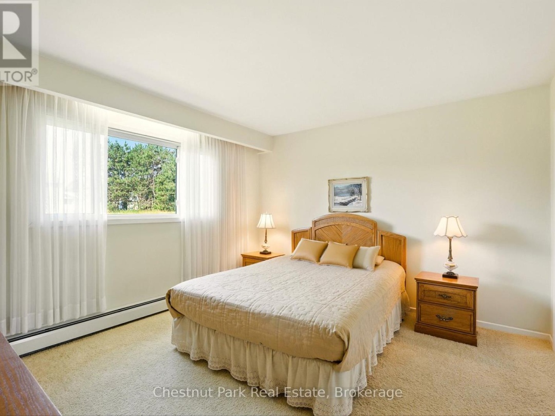 8 DANDELION LANE, 