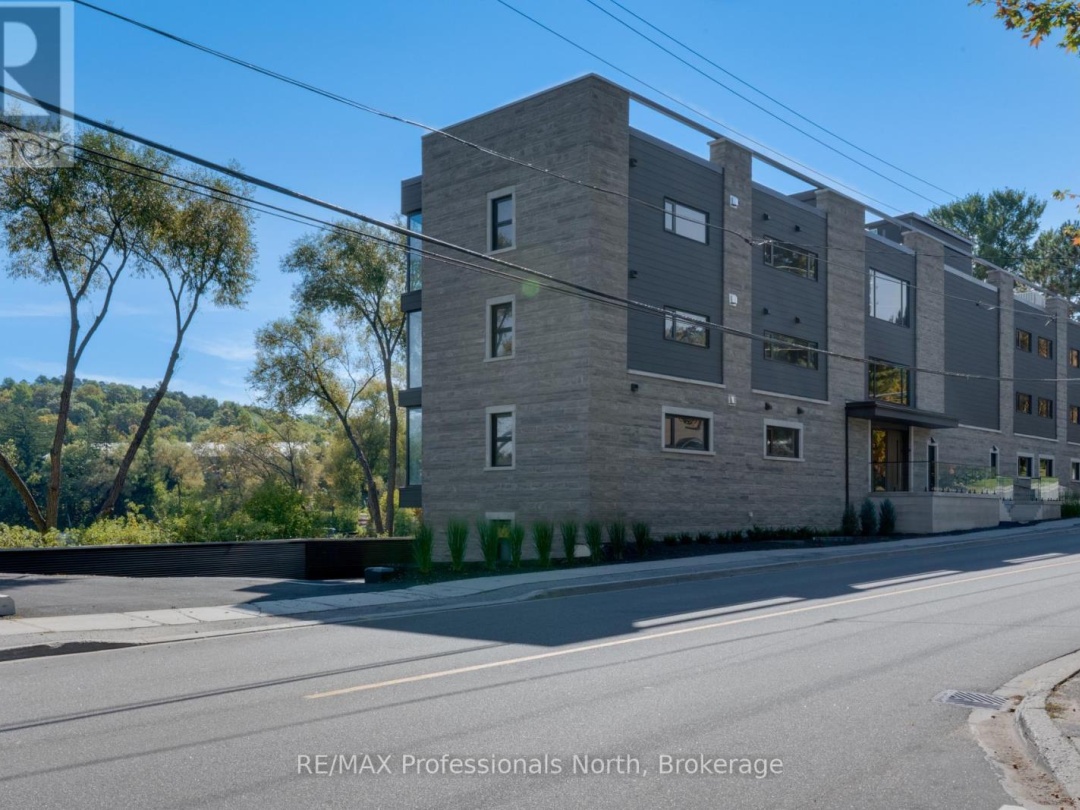 204 - 32 BRUNEL ROAD, 