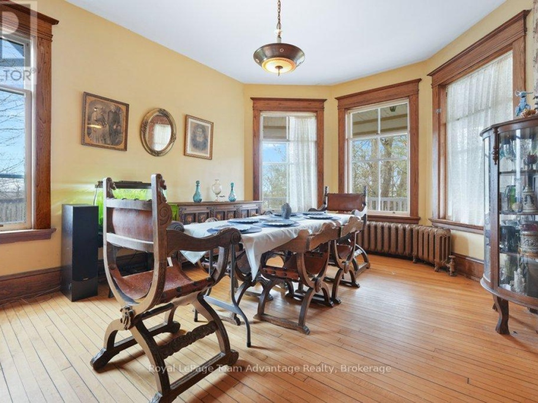 20 Belvedere Avenue, Parry Sound