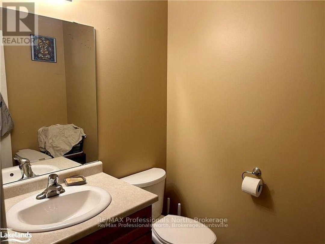 20 1591 Hidden Valley Road, Peninsula Lake