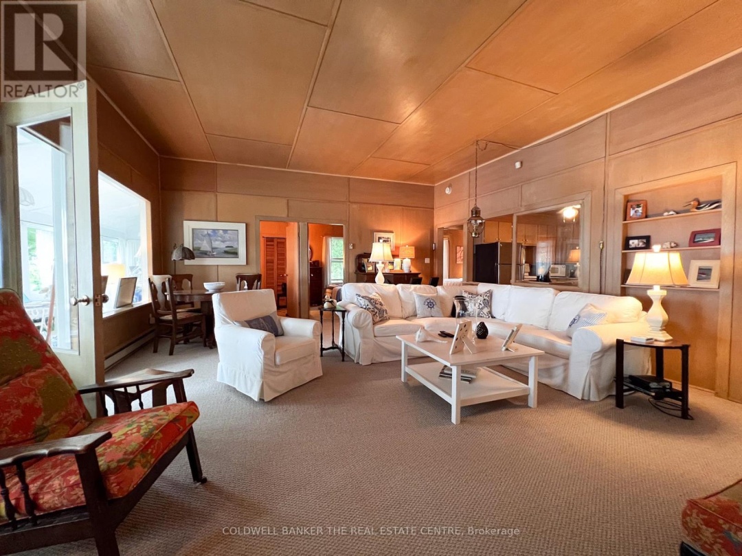 85 Grove Road, Cameron Lake