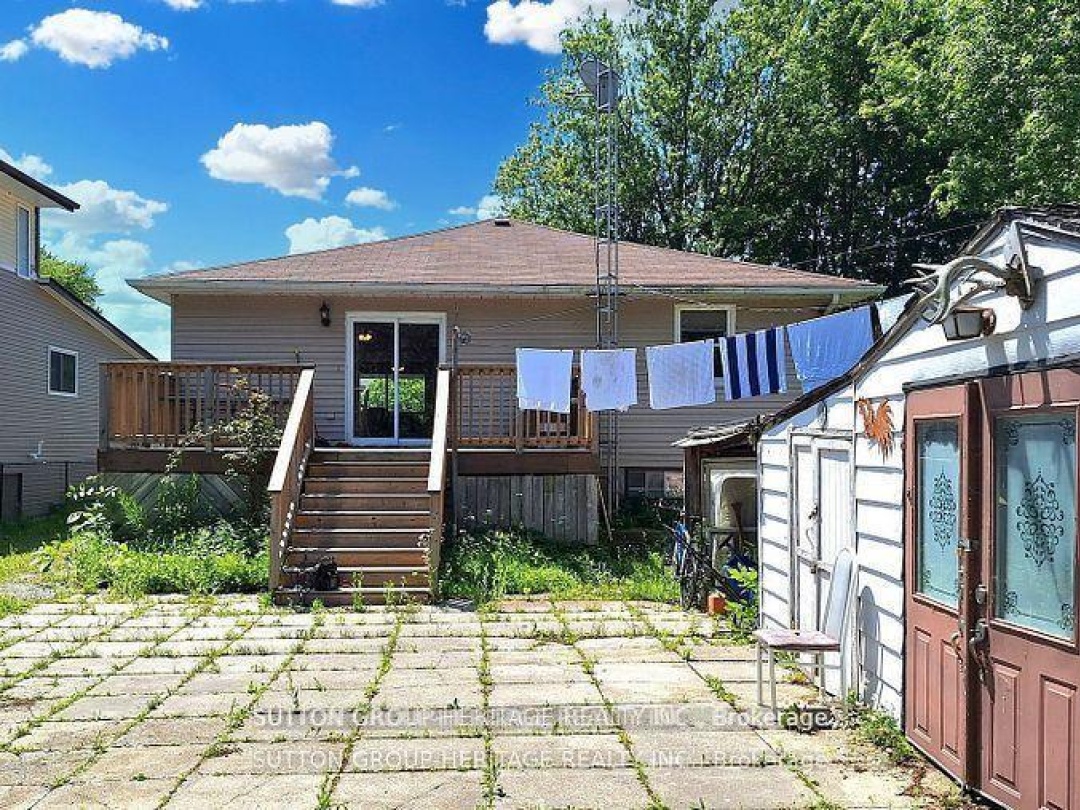 29 Lake Avenue, Lake Simcoe