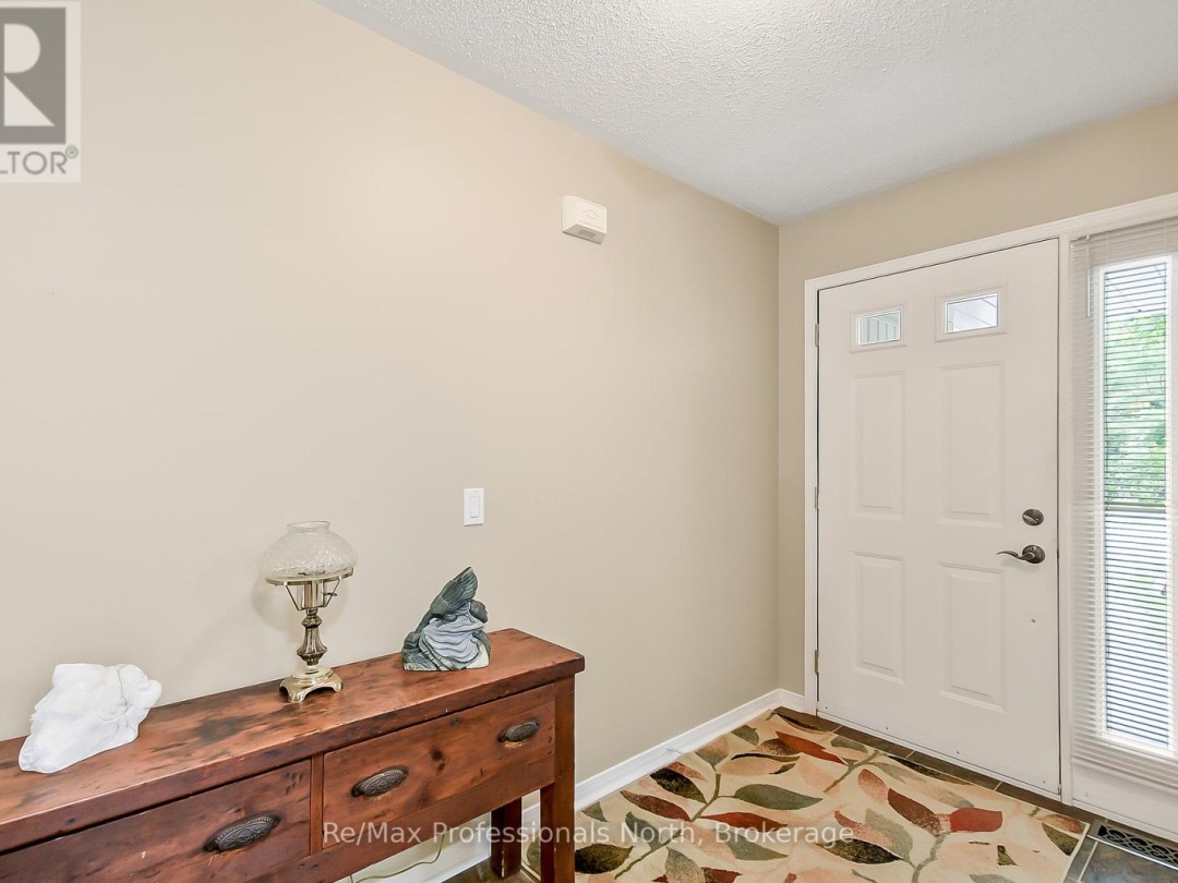 15 PINERIDGE GATE, 
