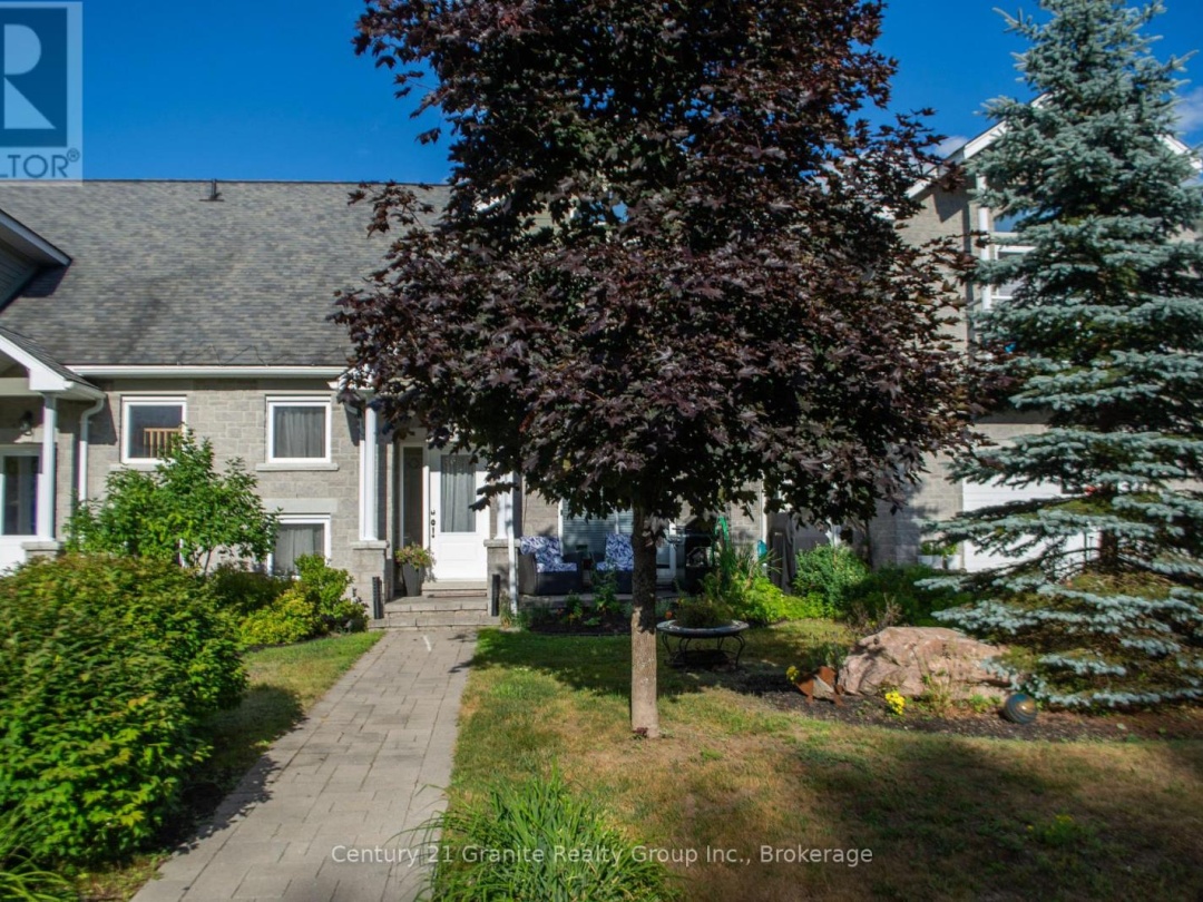 44 WEBB CIRCLE, 