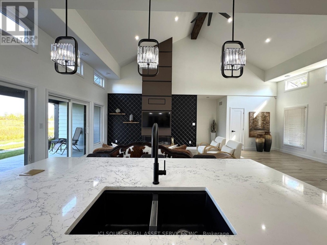 18 SWAN LANE, Georgian Bay