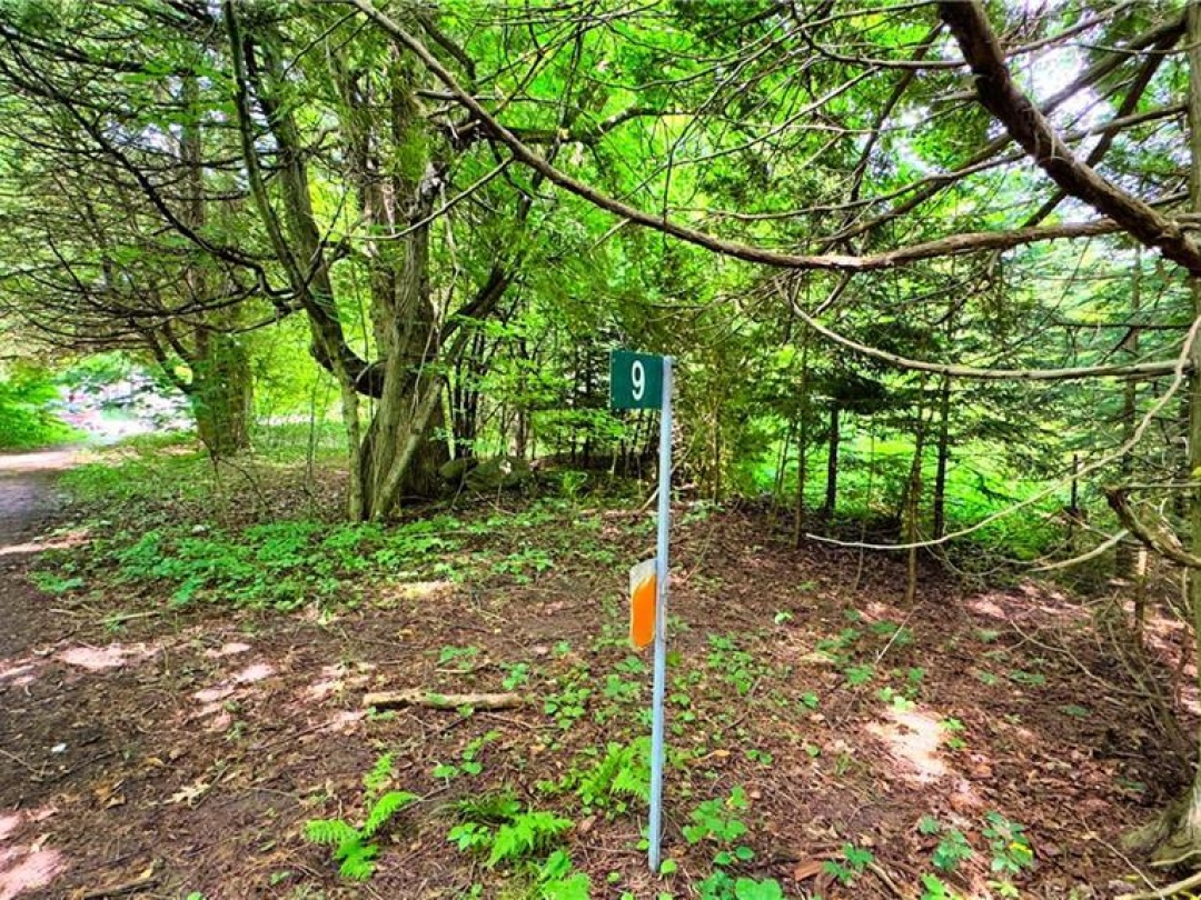 9 BEACH Road, 