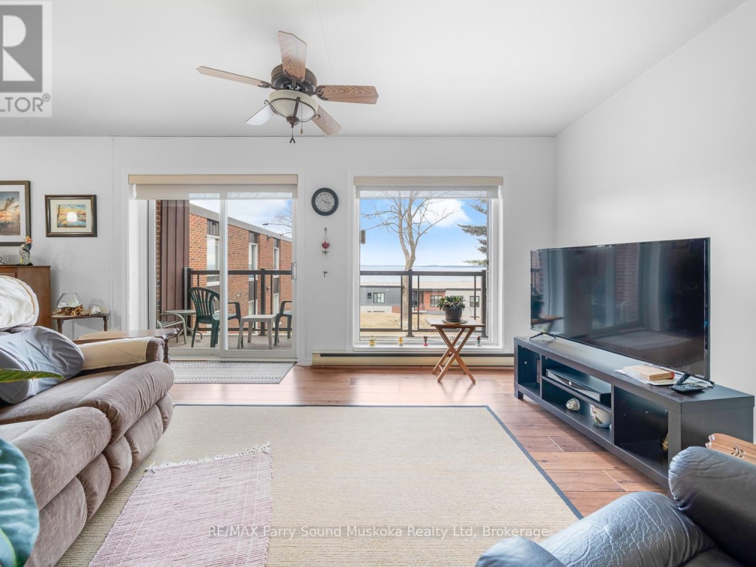205 100 Beaconview Heights, Parry Sound