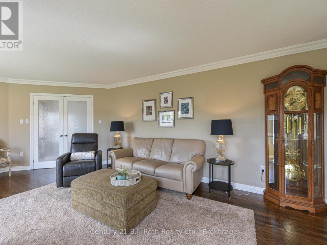 3196 Monarch Drive, Orillia