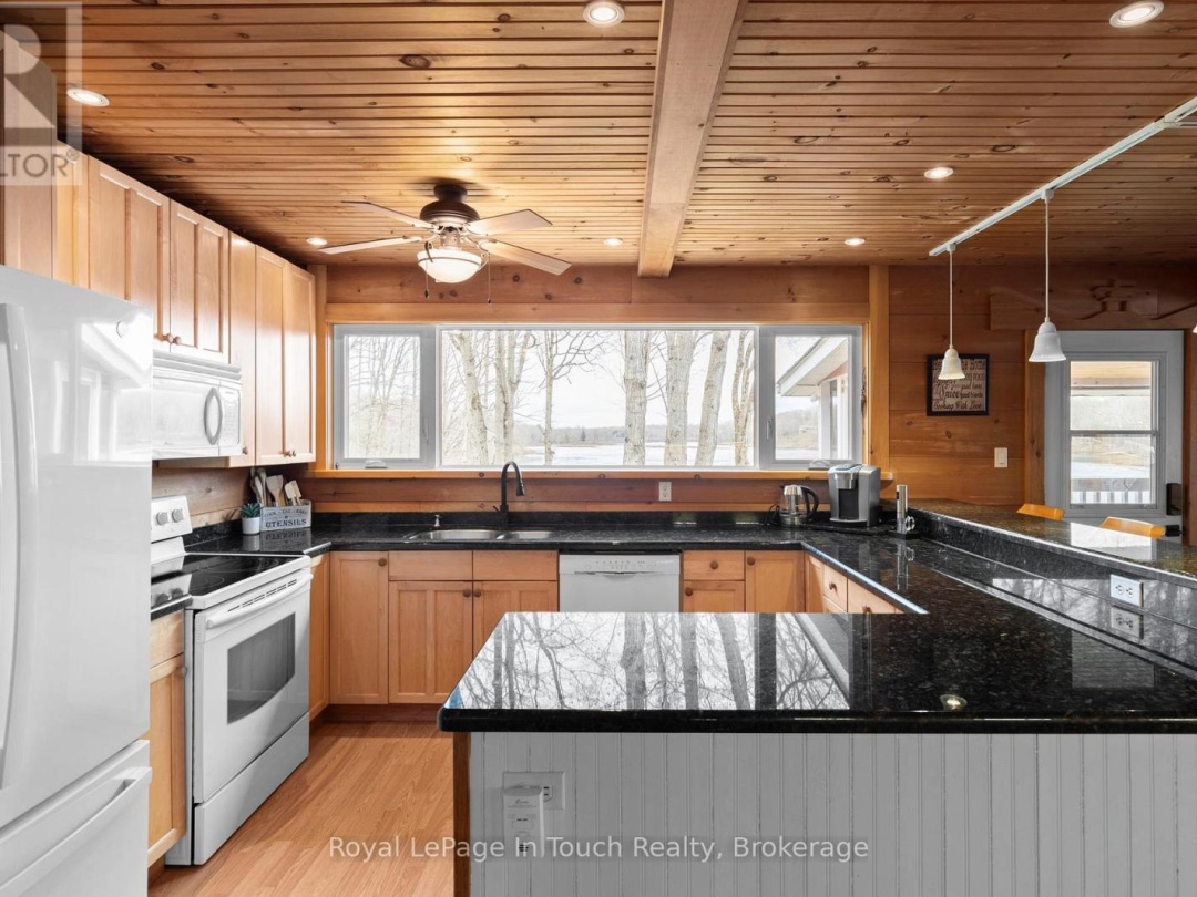 1472 Otter Point Road, Gloucester Pool