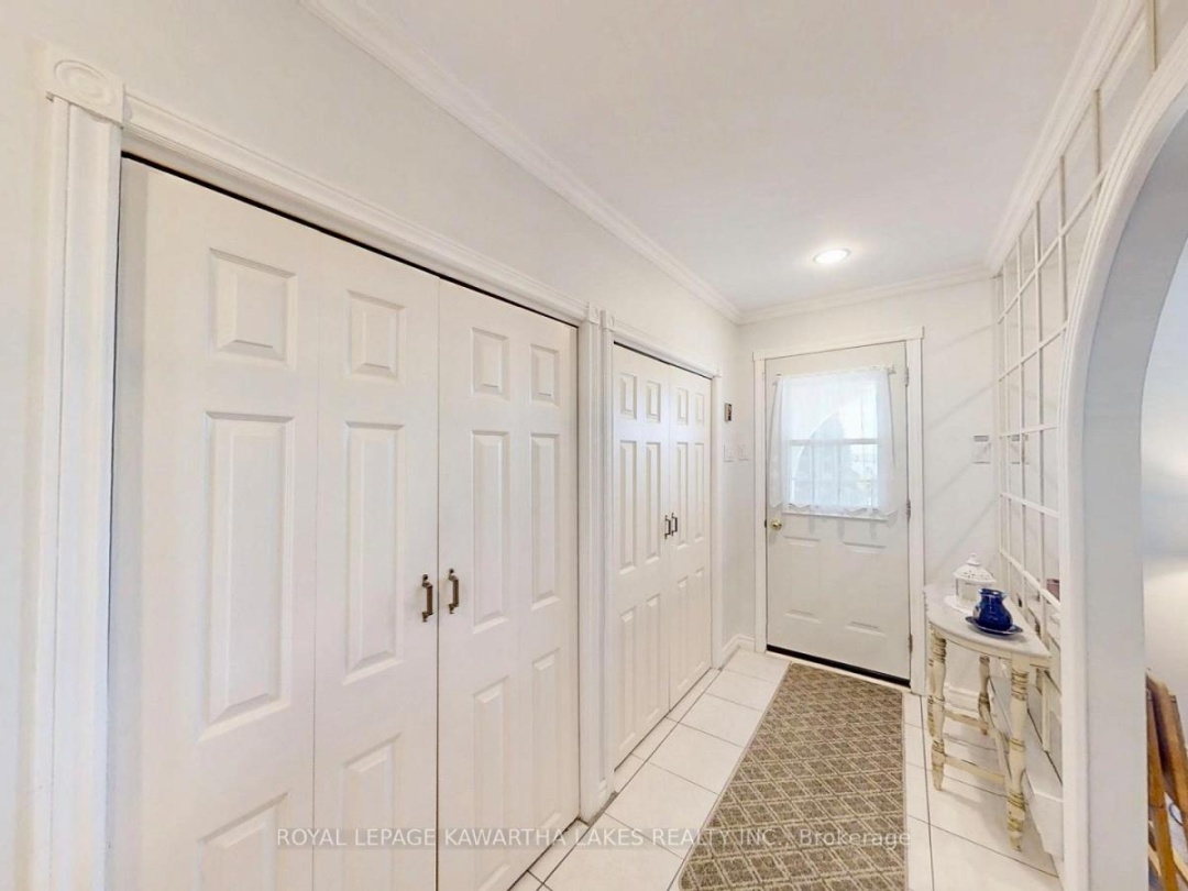835 Cedar Glen Road, Sturgeon Lake