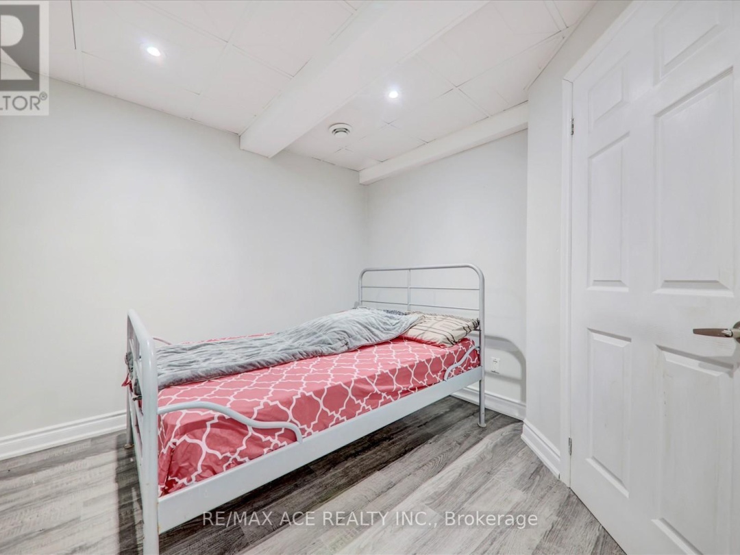 1308 Portage Road, Mitchell Lake
