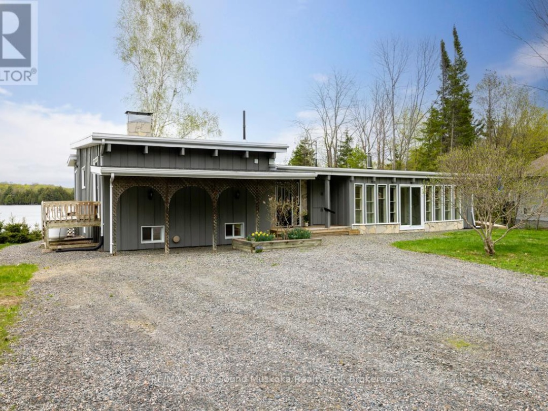 179 Manitou Drive, Manitouwabing Lake