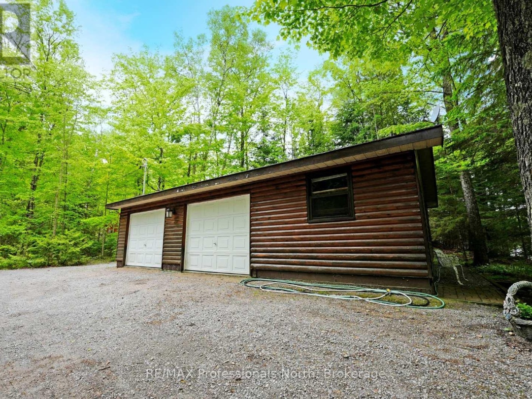 1191 Enterprise Drive, Contau Lake