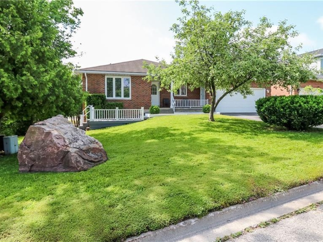 1 MARIPOSA Drive, 