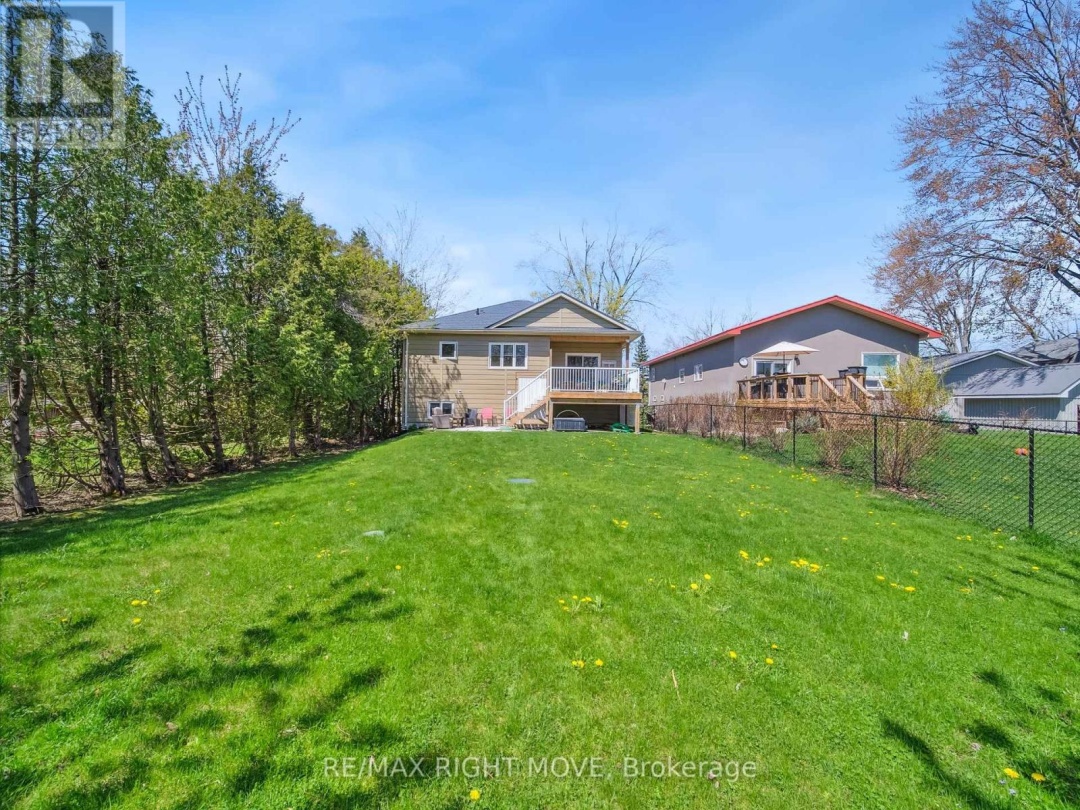 1 & 2 - 112B CREIGHTON STREET S, Ramara (Atherley)