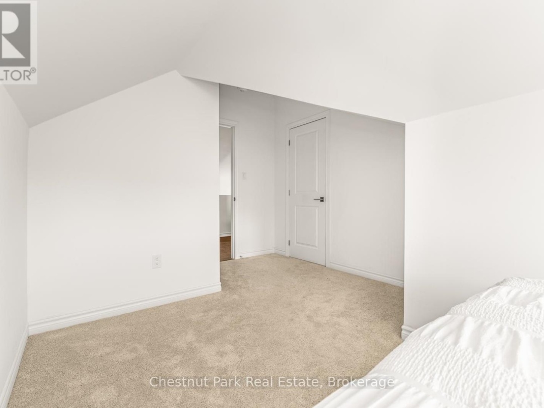 6 TURNBERRY COURT, 