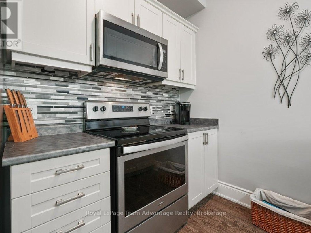 103 - 11B SALT DOCK ROAD, 
