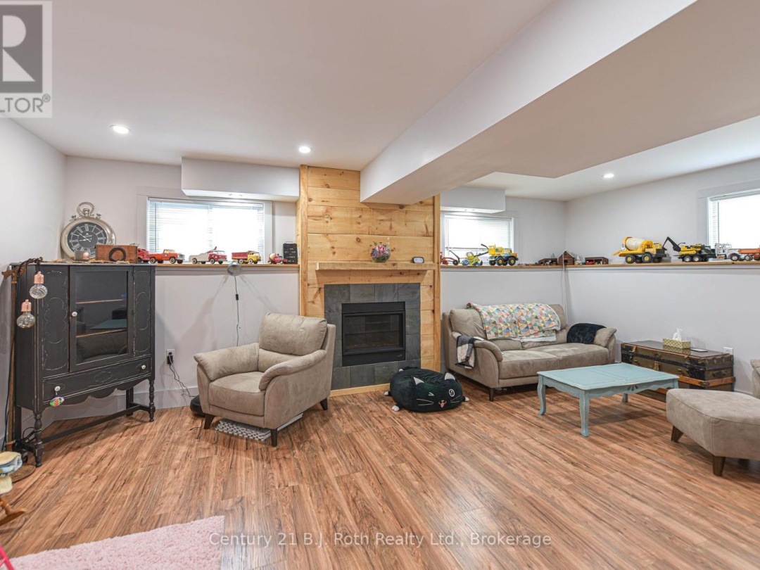 4035 CANAL ROAD, 