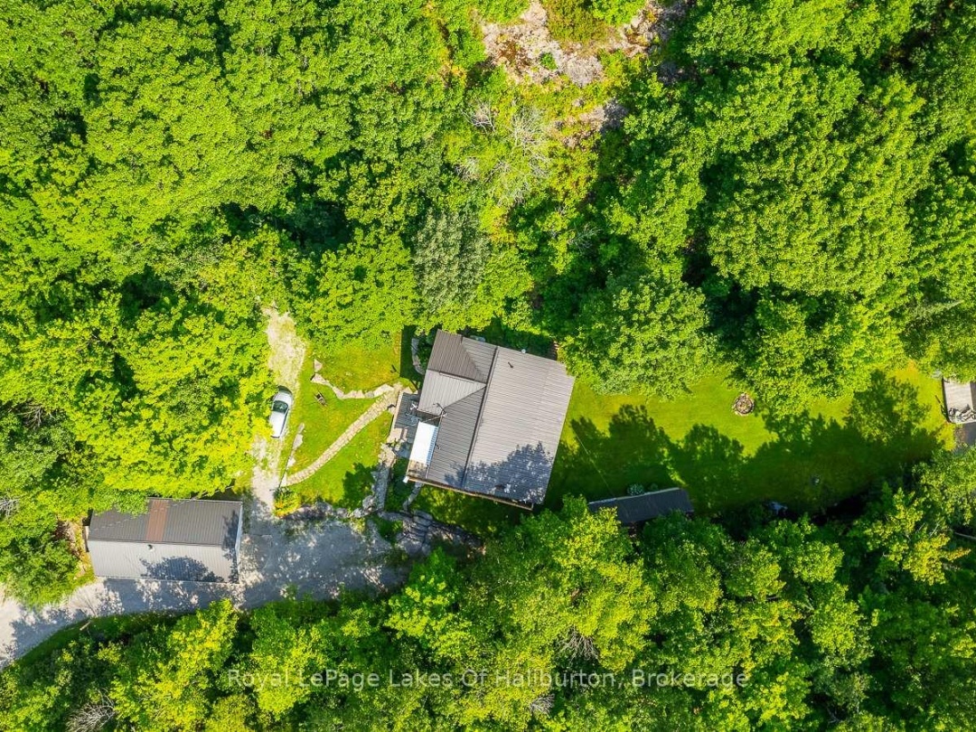 1272 Little Bob Lake Road, Little Bob Lake