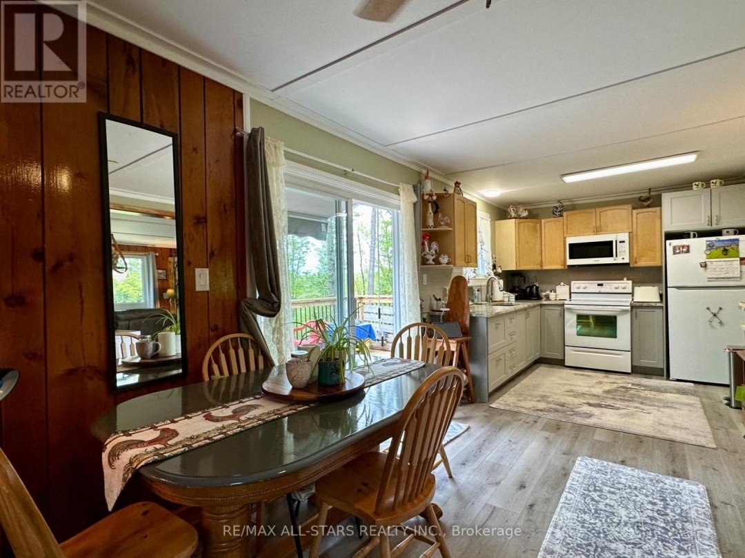 71 Laxton Twp 4Th Line, 