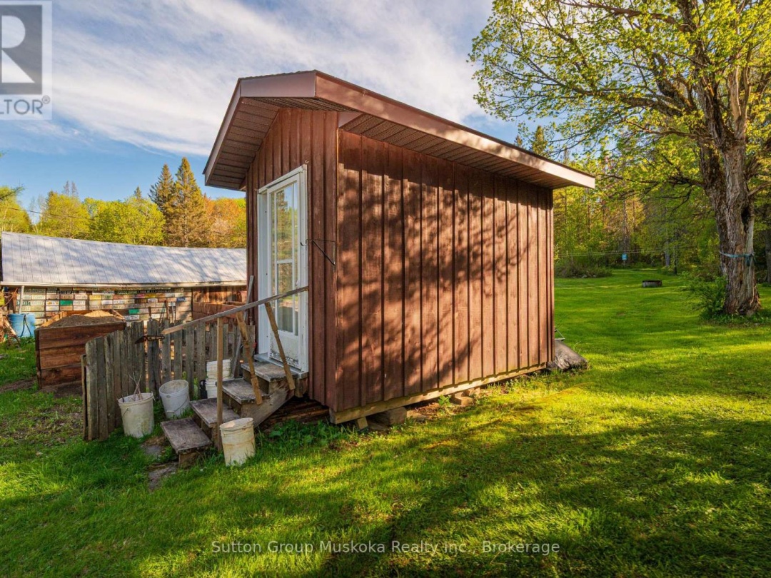   , Pickerel Lake