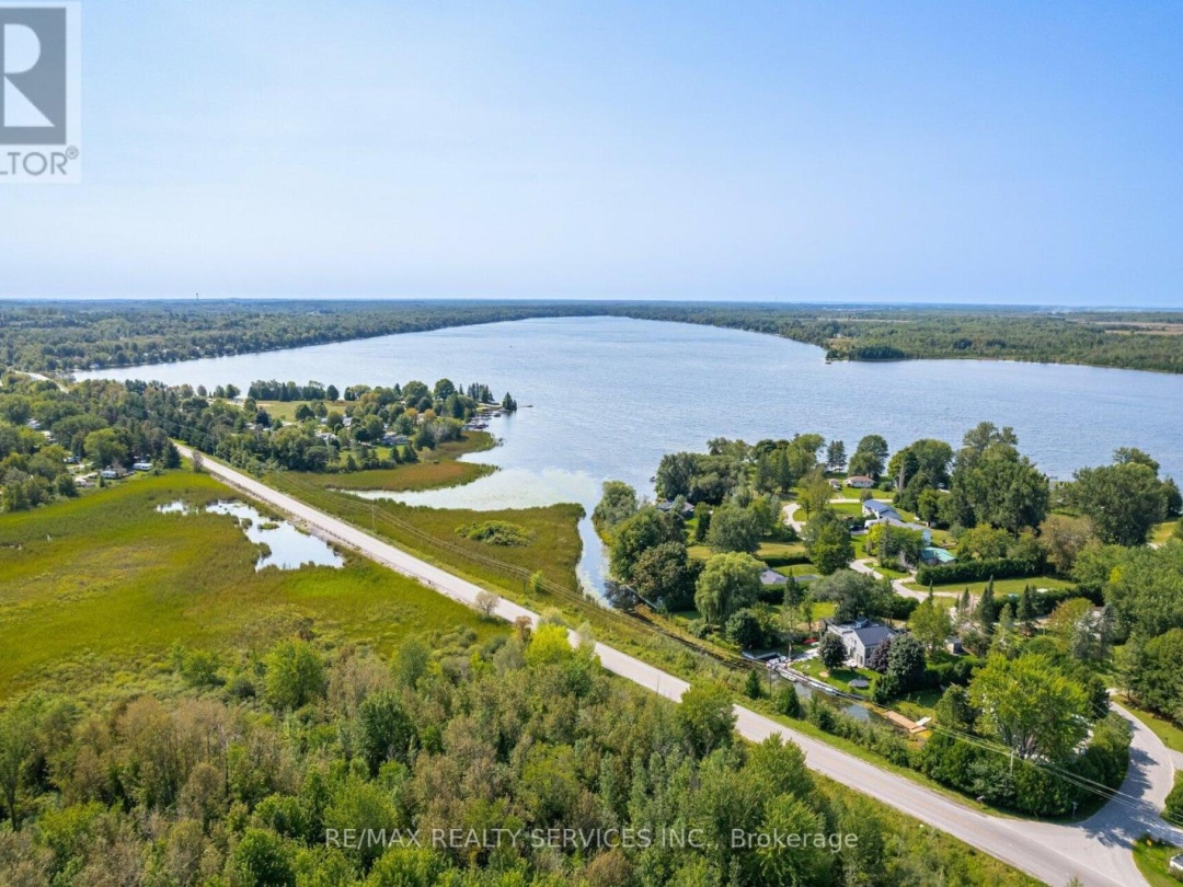 28 ELDONIA ROAD, Canal Lake
