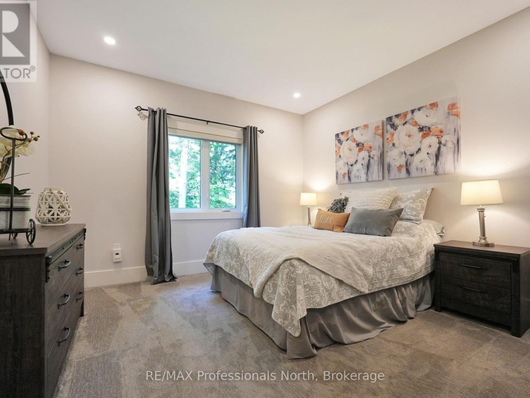 1034 Lone Wolf Crescent, Percy Lake
