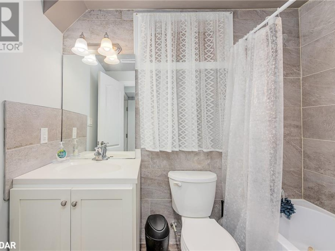 2987 Stoneridge Blvd Boulevard, Orillia