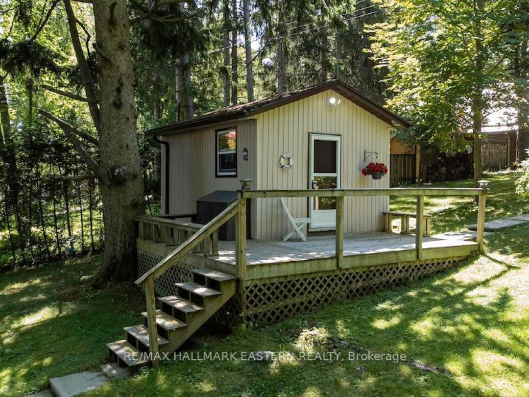 26 Manitou Lane, Pigeon Lake