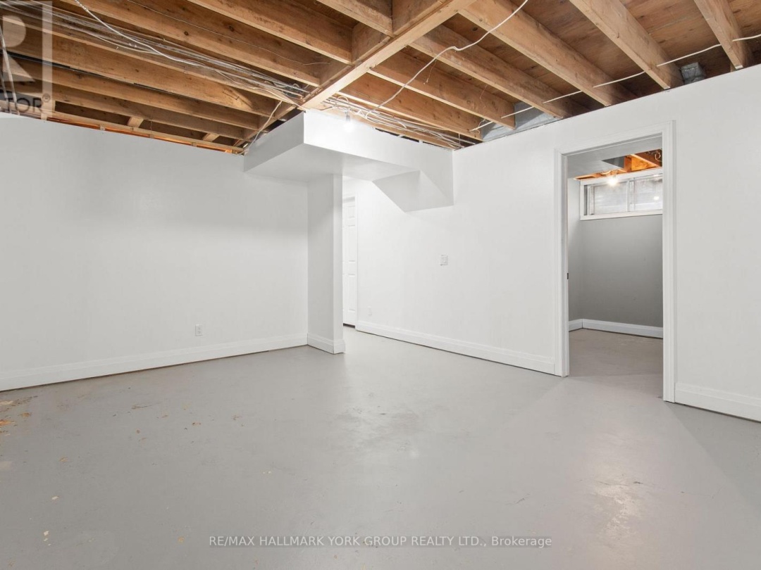 24115 Thorah Park Boulevard, Lake Simcoe