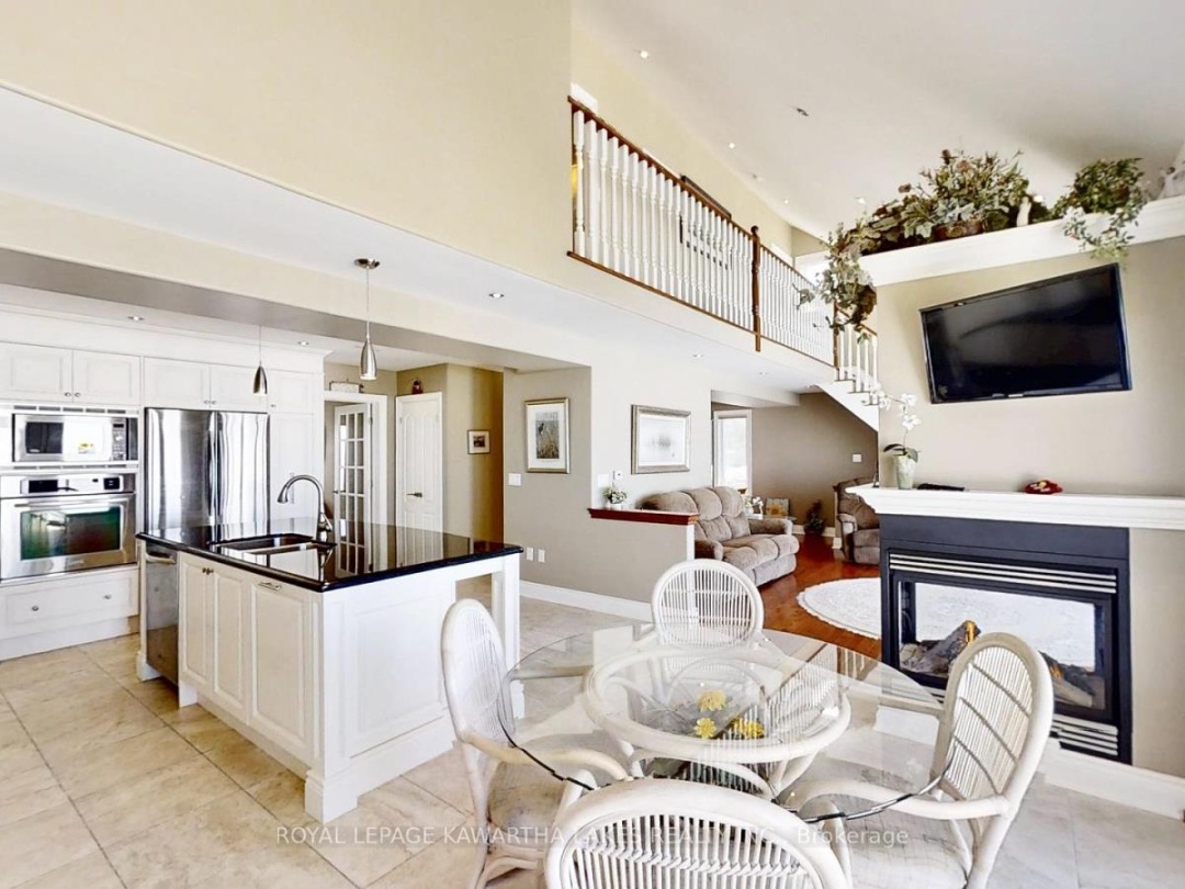 24 MCLENNANS BCH ROAD, Lake Simcoe