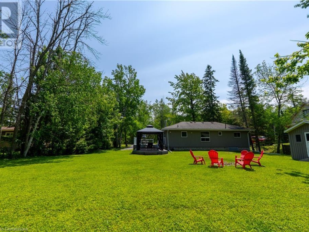 25 BAYVIEW ESTATE Road, 