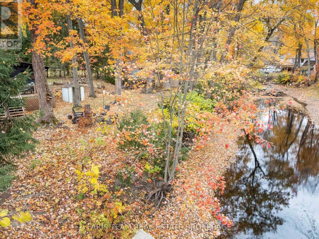 7475 ISLAND CRESCENT, 