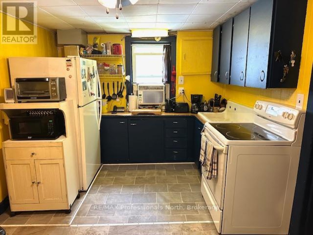 1019 SPRING VALLEY ROAD, 