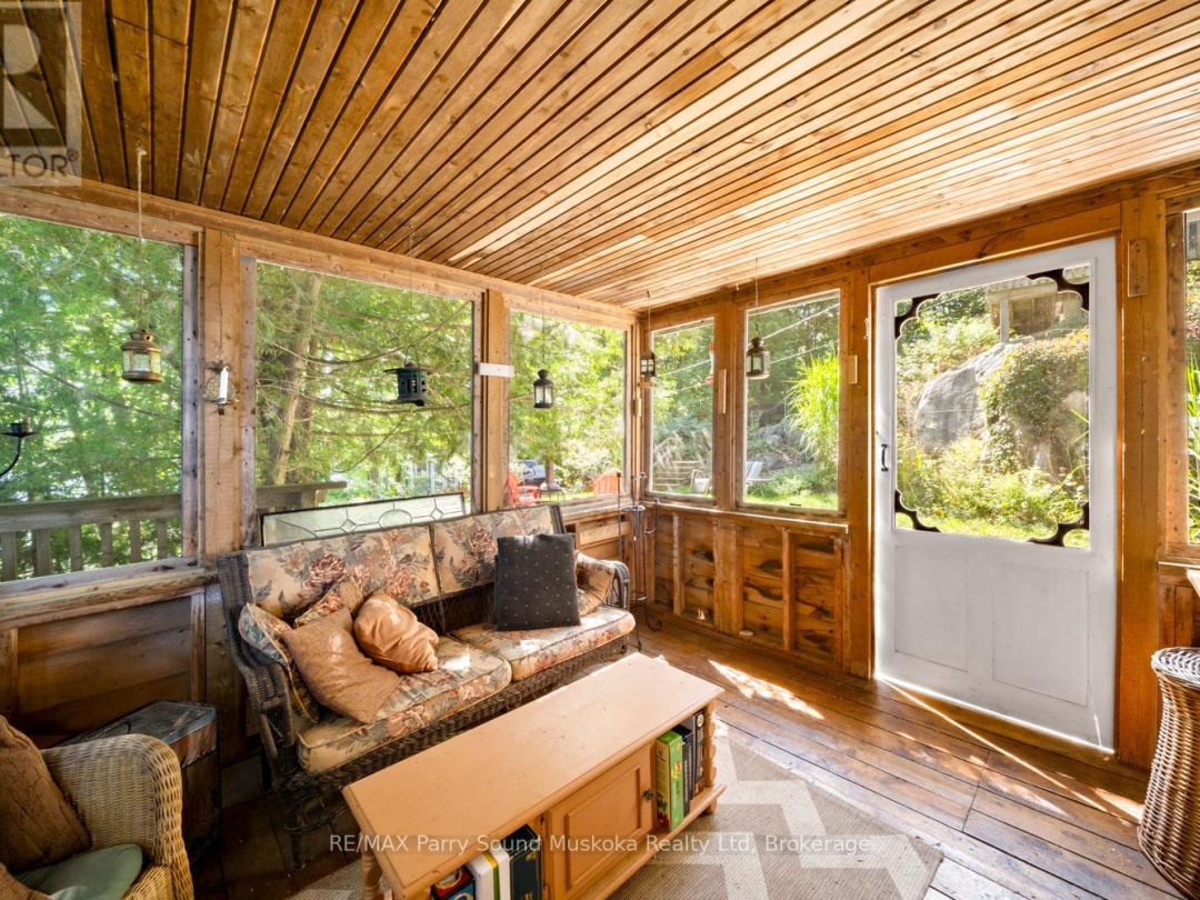 58 Deerfield Road, Manitouwabing Lake