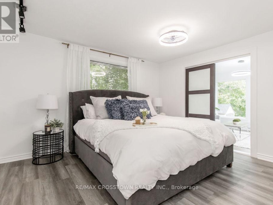 3495 BRENNAN LINE, 